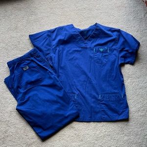 Med Couture Blue Scrub Set (Med)